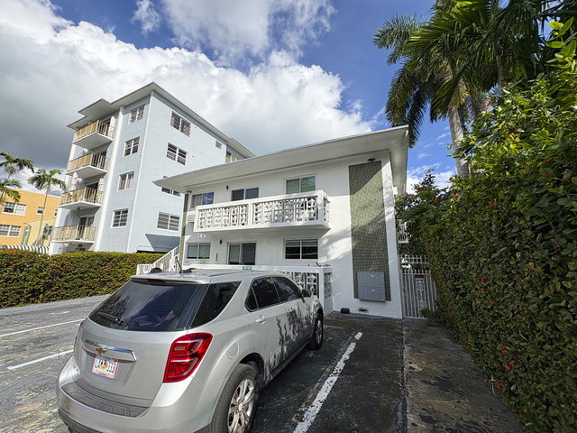 1231 Penn Inc Condo photo 2